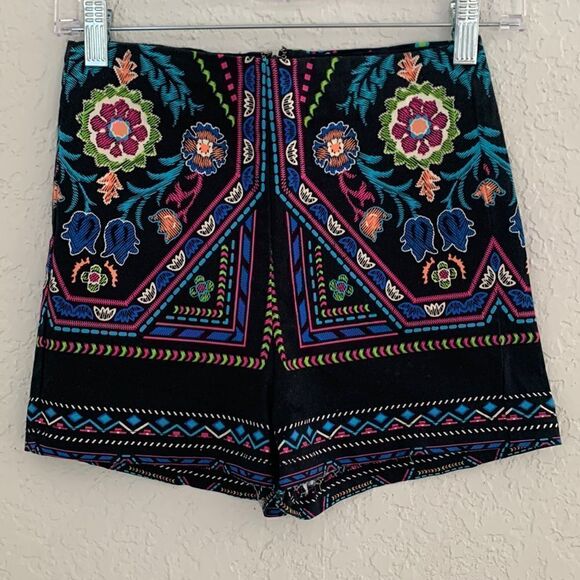 Flying Tomato Multicolor High Waist Shorts Size S - Picture 1 of 7